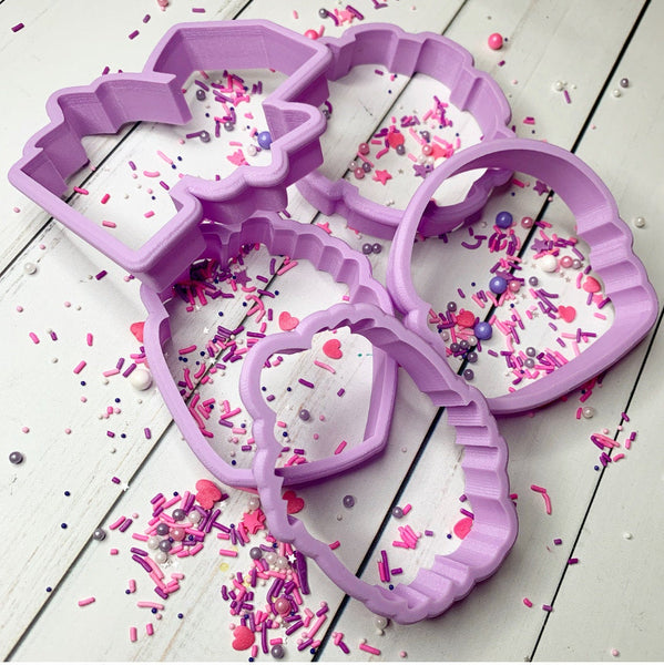 Girly Baking Mitt Cookie Cutter